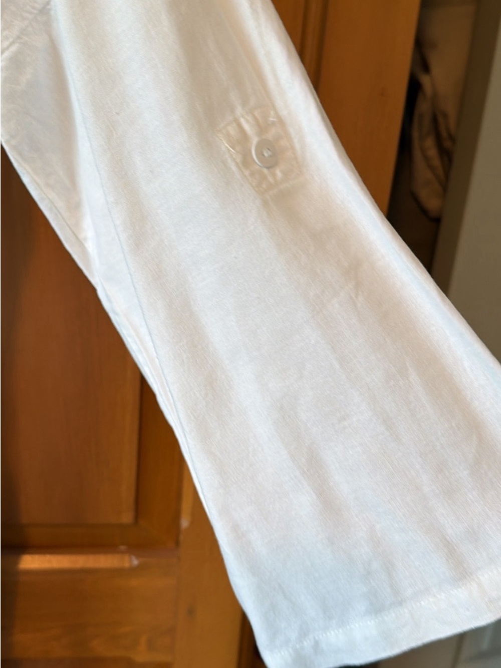 In Wear White Button-Front Linen Tunic - Picture 4 of 6